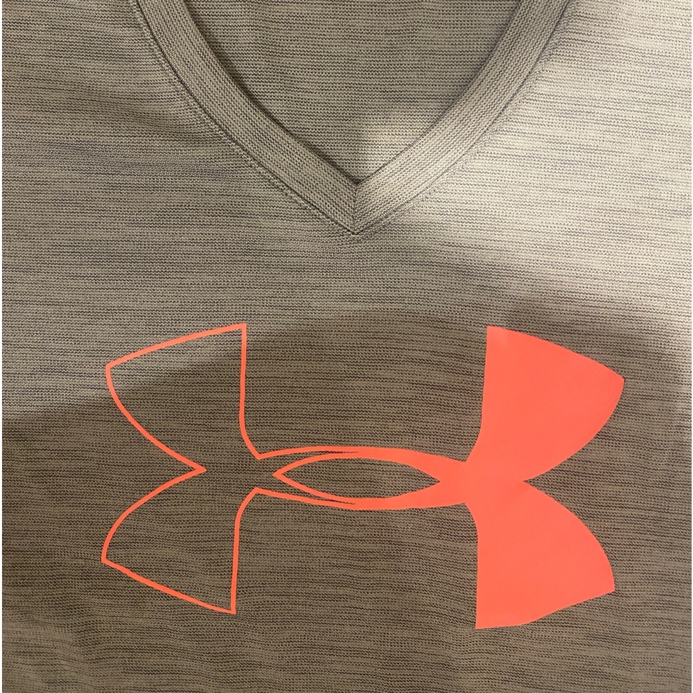 Under Armour Heat Gear T shirt
